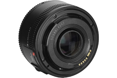 Yongnuo 50mm f/1.8 Full Frame APS-C Otofokus Lens (Canon EF Mount)