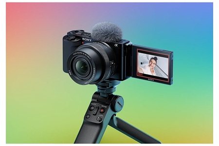 Sony ZV-E10K APS-C 16-50 mm OSS II Lensli Aynasız Kamera (Sony Eurasia Garantili)