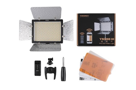 Yongnuo YN300-III Bi-Color Led Işık 3200-5600 Kelvin