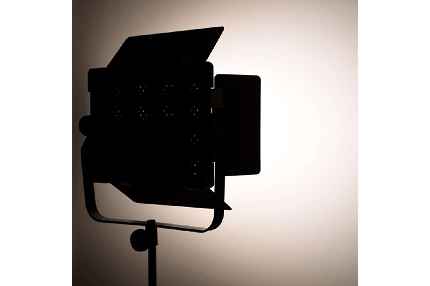 Yongnuo YN9000 Bi-Color Led Işık Dahili Softbox