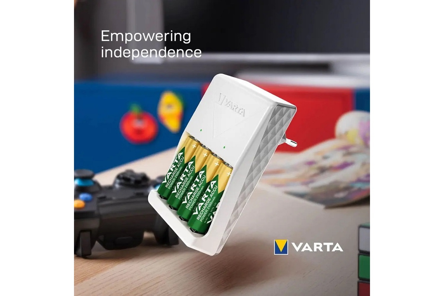 Varta Plug Şarj Cihazı 4*2100 AA Şarjlı Pil