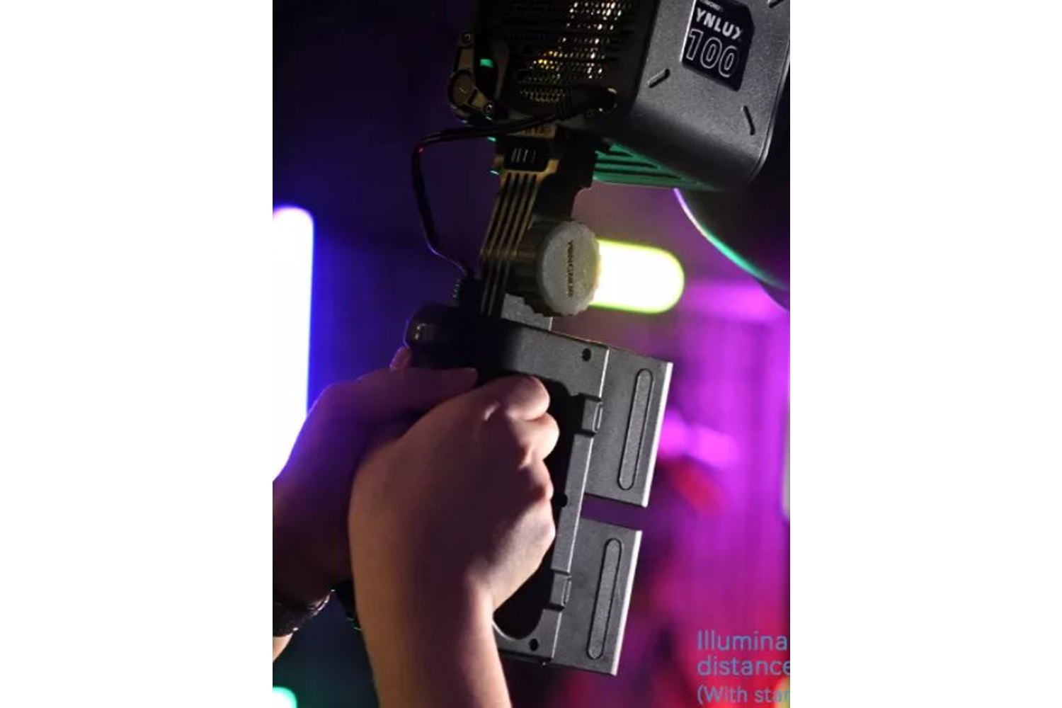 Yongnuo YNLUX100 Led Işık Uyumlu NP-F Batarya Handle Siyah