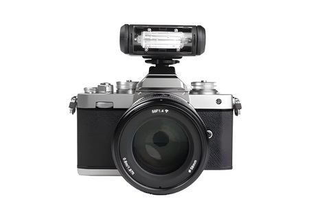 Yongnuo YN6 Micro Bataryalı Universal Tepe Flaşı (Siyah)