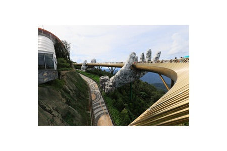 Canon RF-S 10-18mm F4.5-6.3 IS STM Lens (Canon Eurasia Garantili)